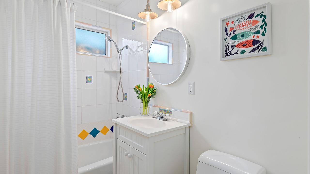 Photo of Bathroom in West Mesa