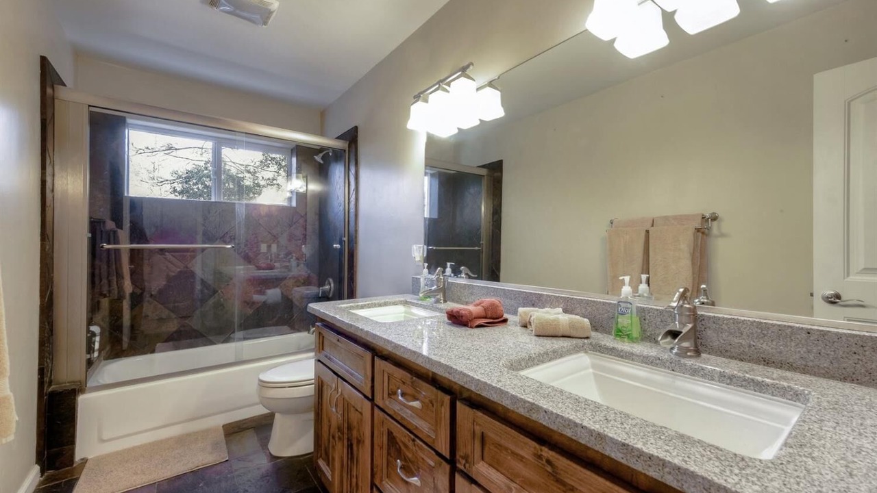 Photo of Bathroom in Yosemite Forks