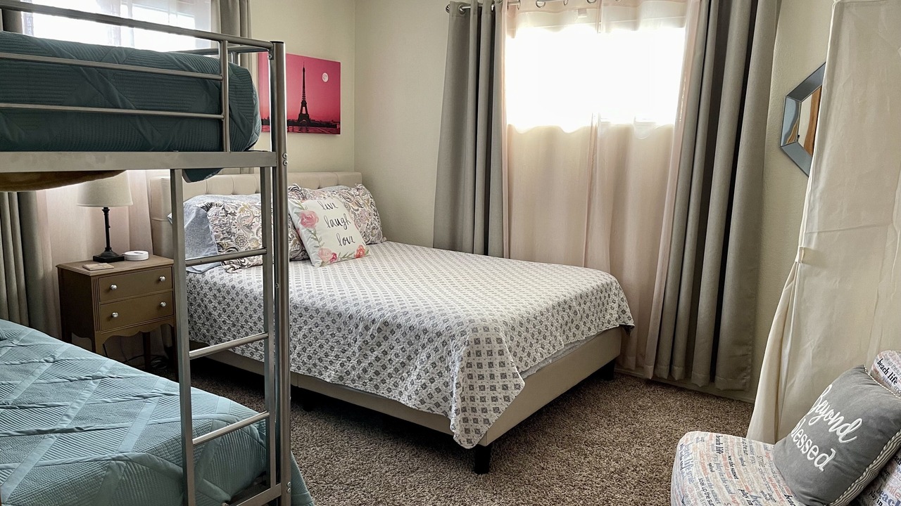 Photo of Bedroom in Newhall