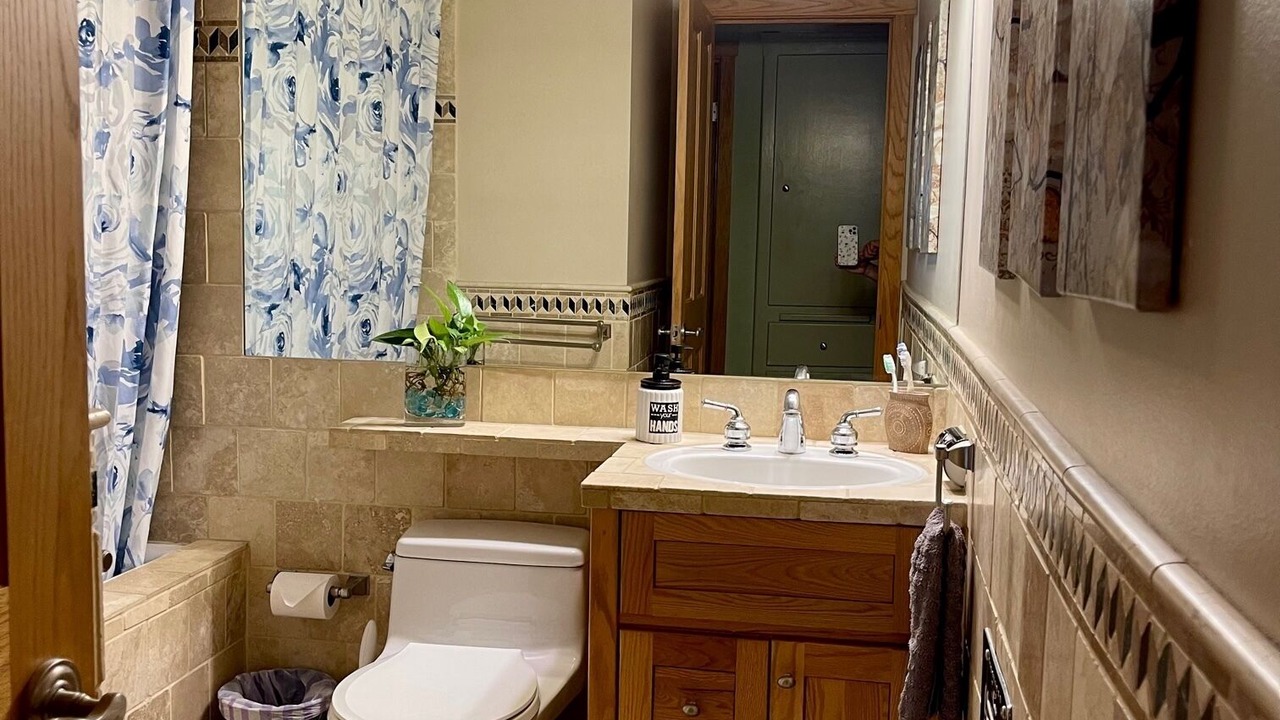 Photo of Bathroom in Newhall