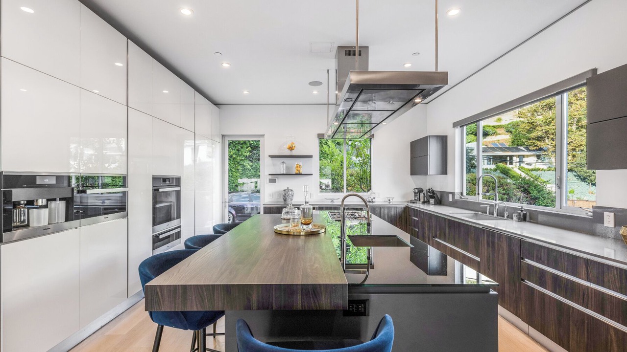 Photo of Kitchen in Hollywood Hills West