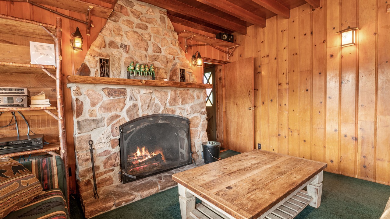 Photo of Livingroom in Patton