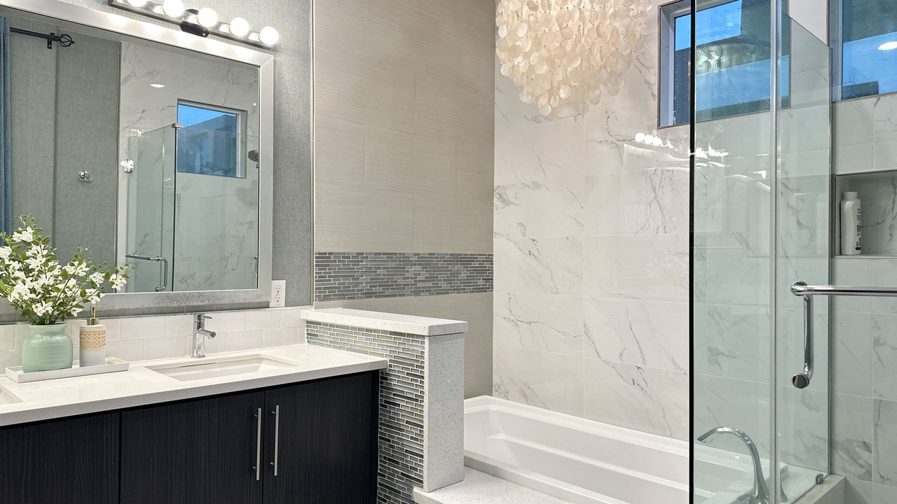 Photo of Bathroom in Portola Springs