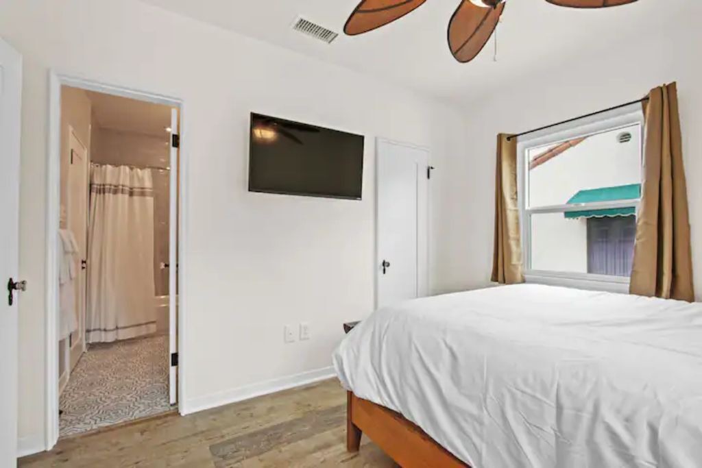 Photo of Bedroom in Tustin