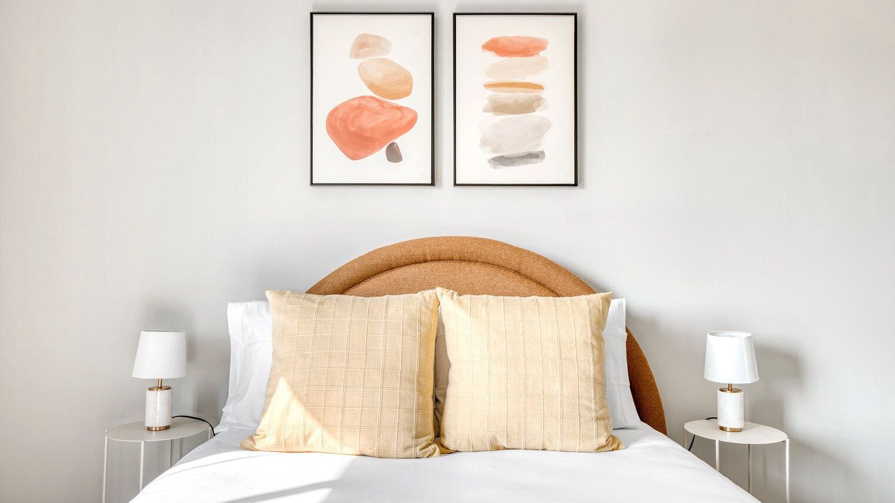 Photo of Bedroom in NoHo Arts District