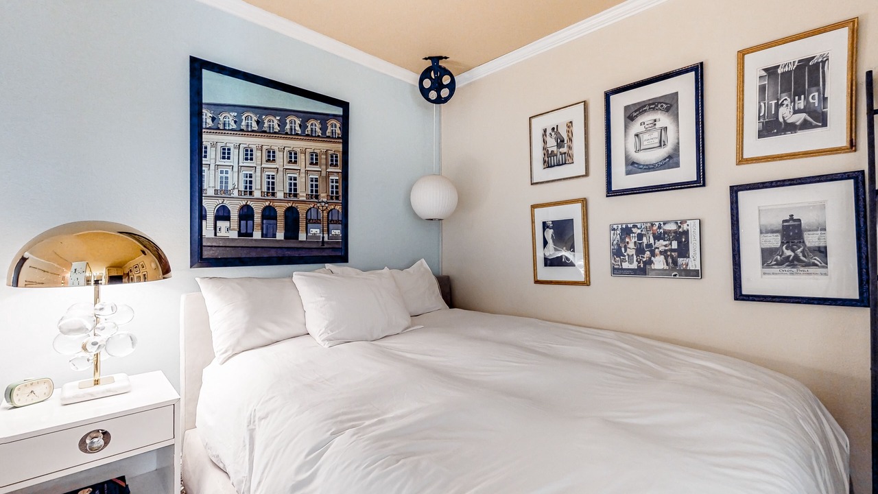 Photo of Bedroom in Santa Ana Heights
