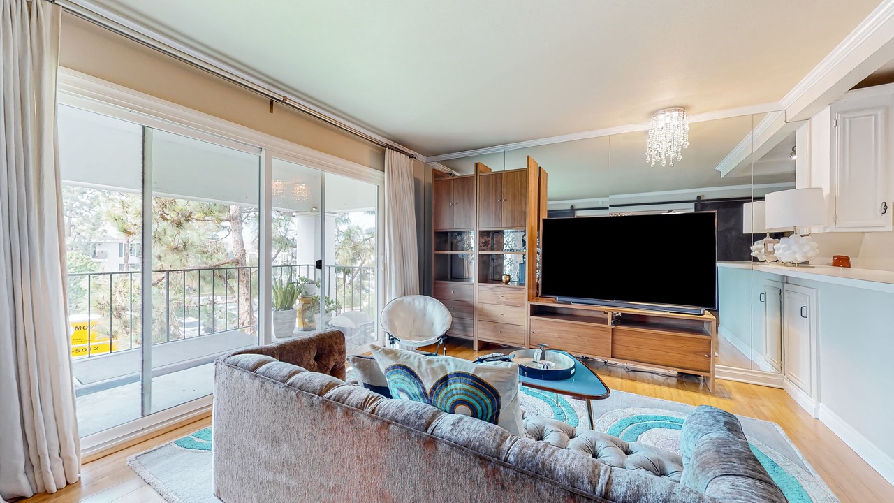 Photo of Livingroom in Santa Ana Heights