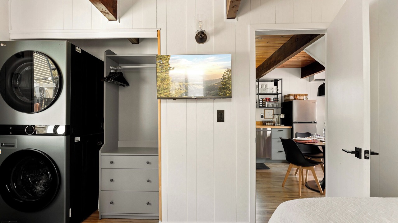Photo of Bedroom in Arrowbear Lake
