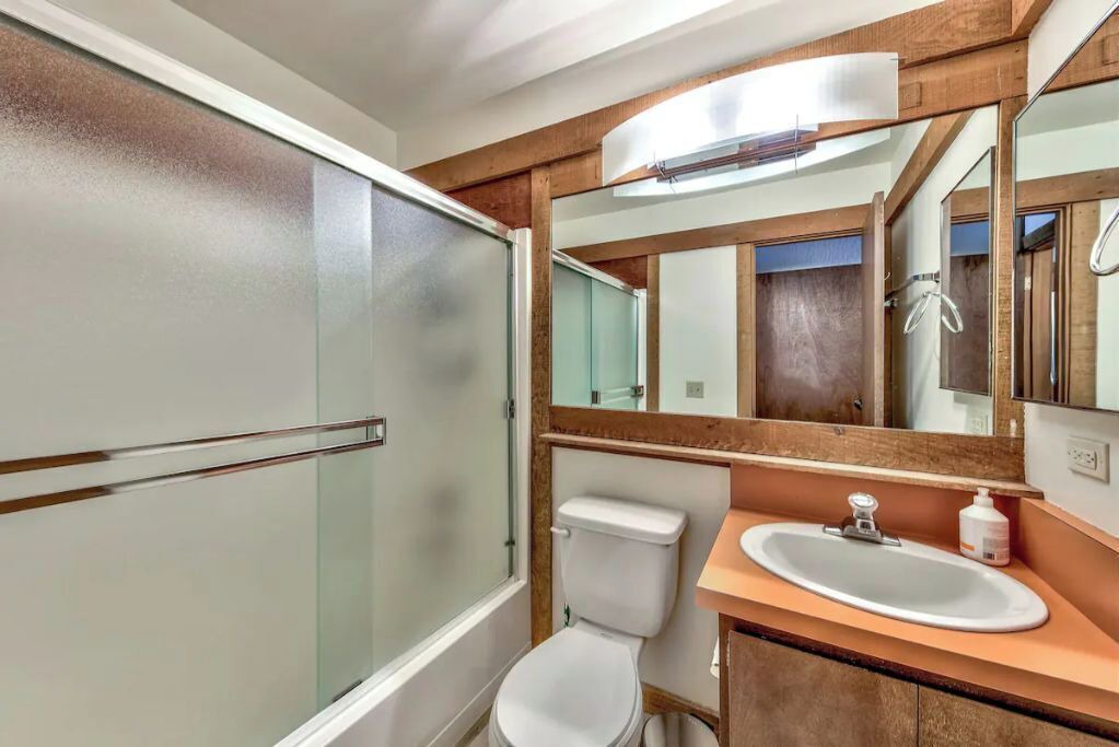 Photo of Bathroom in Truckee