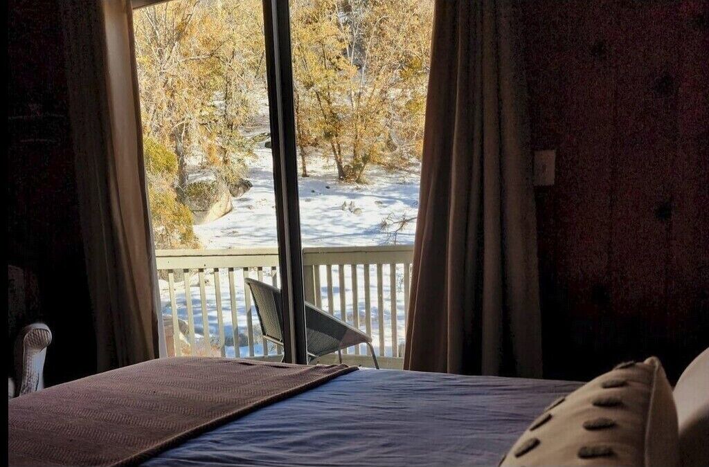 Photo of Bedroom in Arrowbear Lake