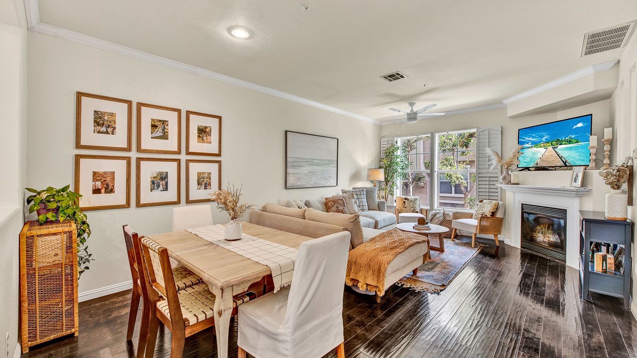 Photo of Livingroom in Aliso Viejo