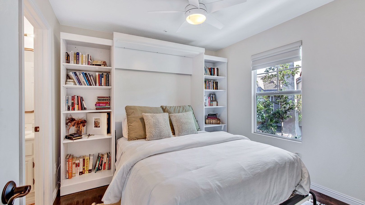 Photo of Bedroom in Aliso Viejo