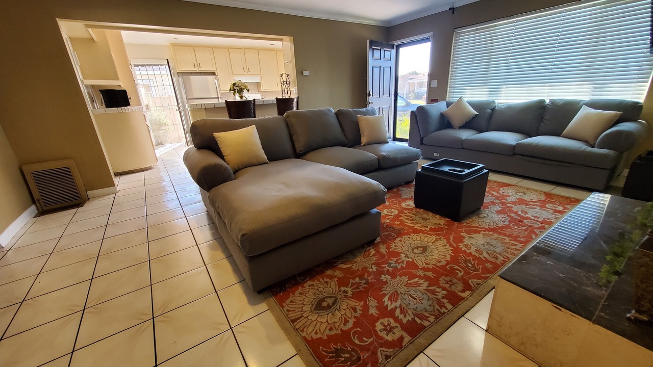 Photo of Livingroom in Bixby North