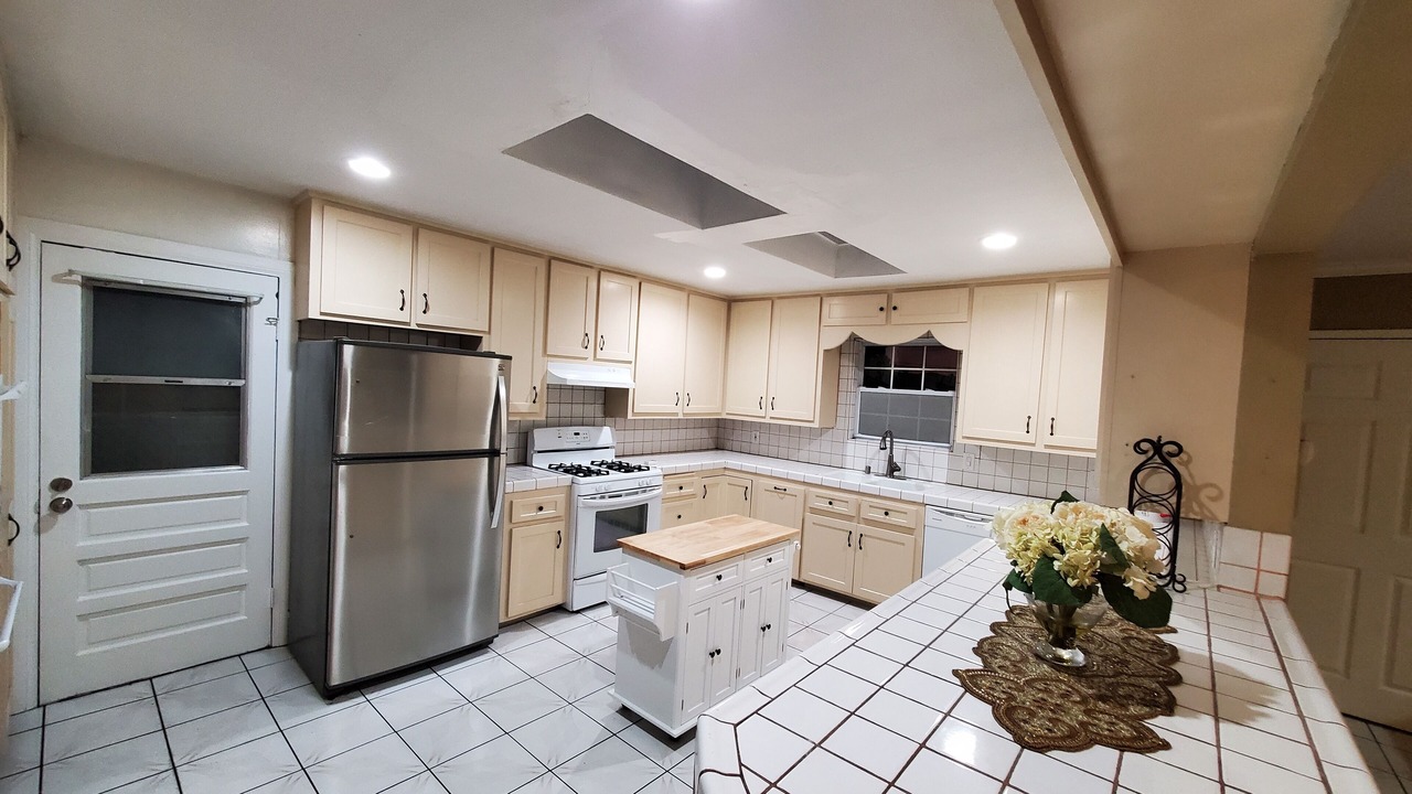 Photo of Kitchen in Bixby North