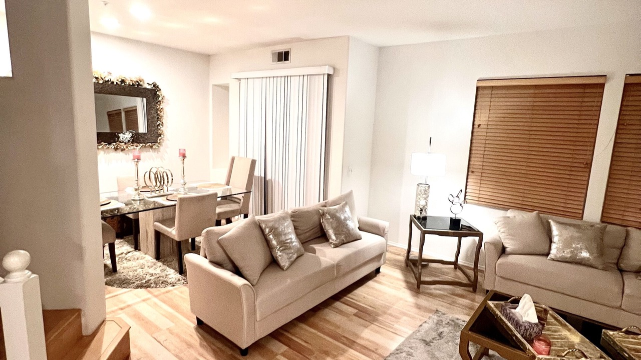 Photo of Livingroom in Northwood Point