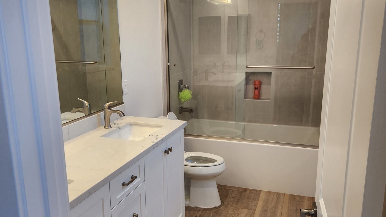 Photo of Bathroom in North Long Beach
