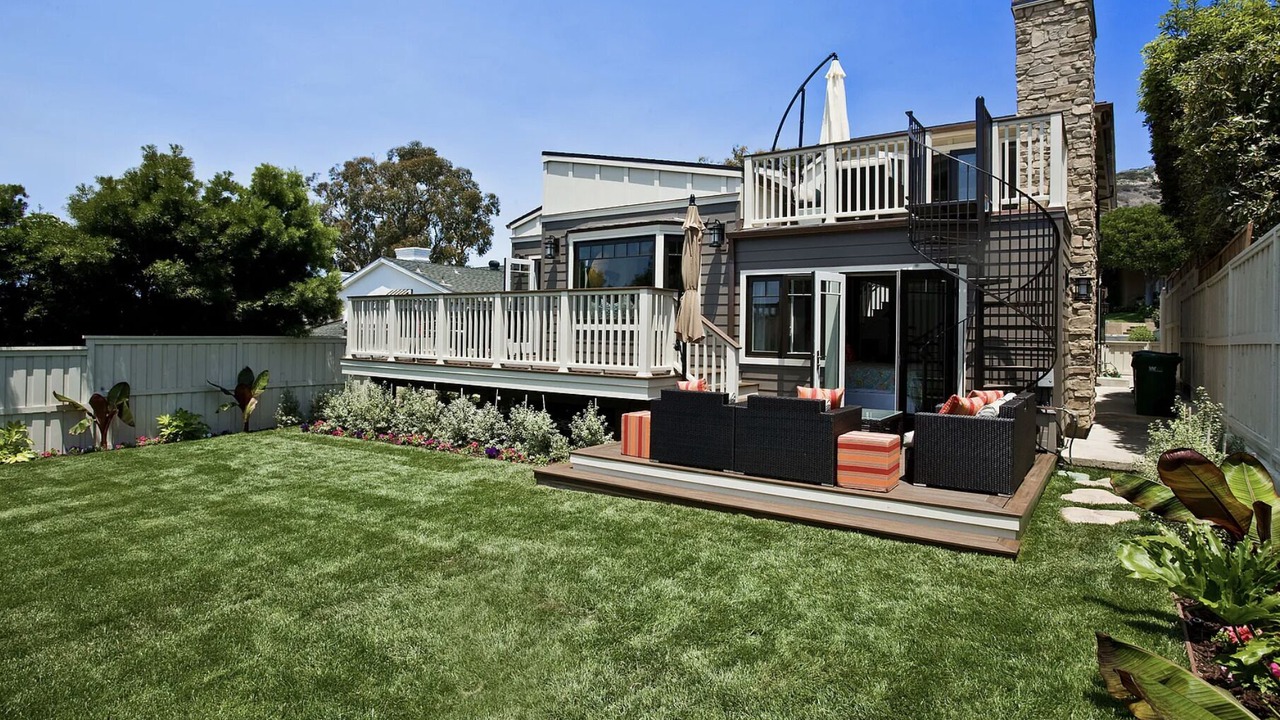 Photo of Patio Balcony in Three Arch Bay