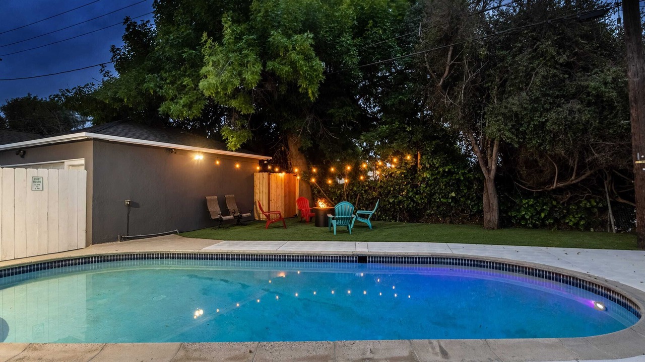 Photo of Outdoor in Encino