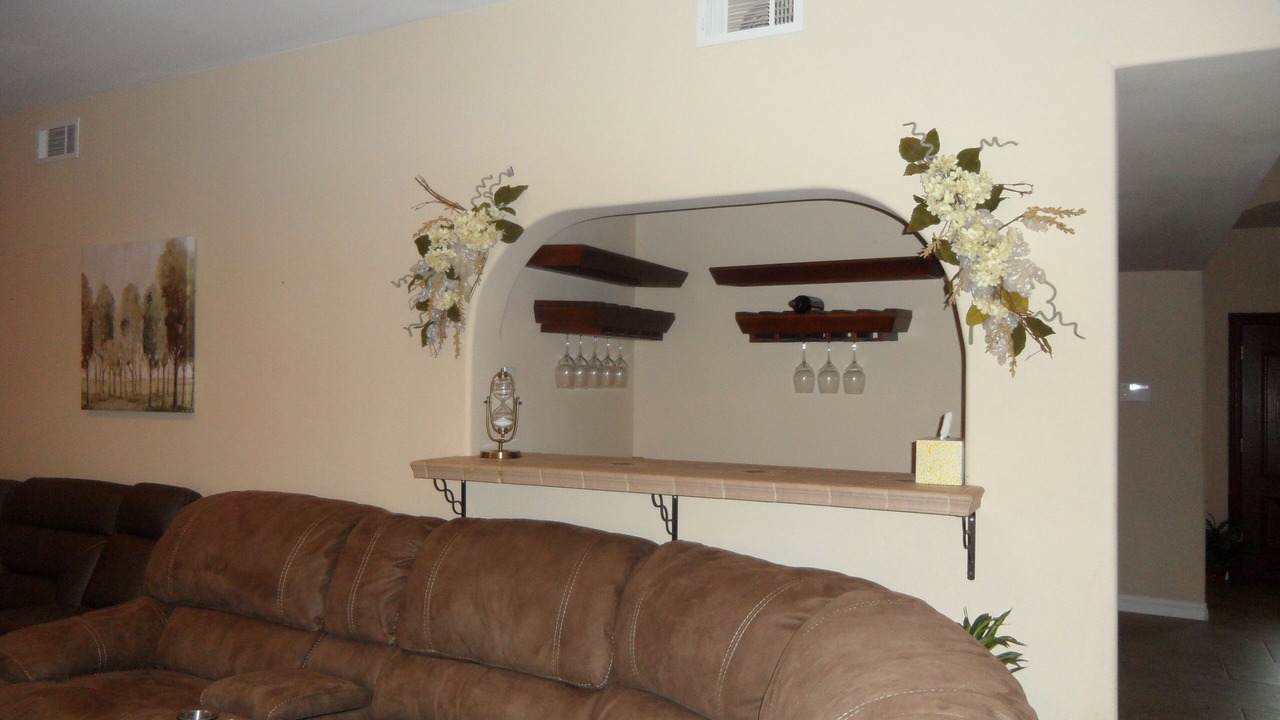 Photo of Livingroom in Frazier Park