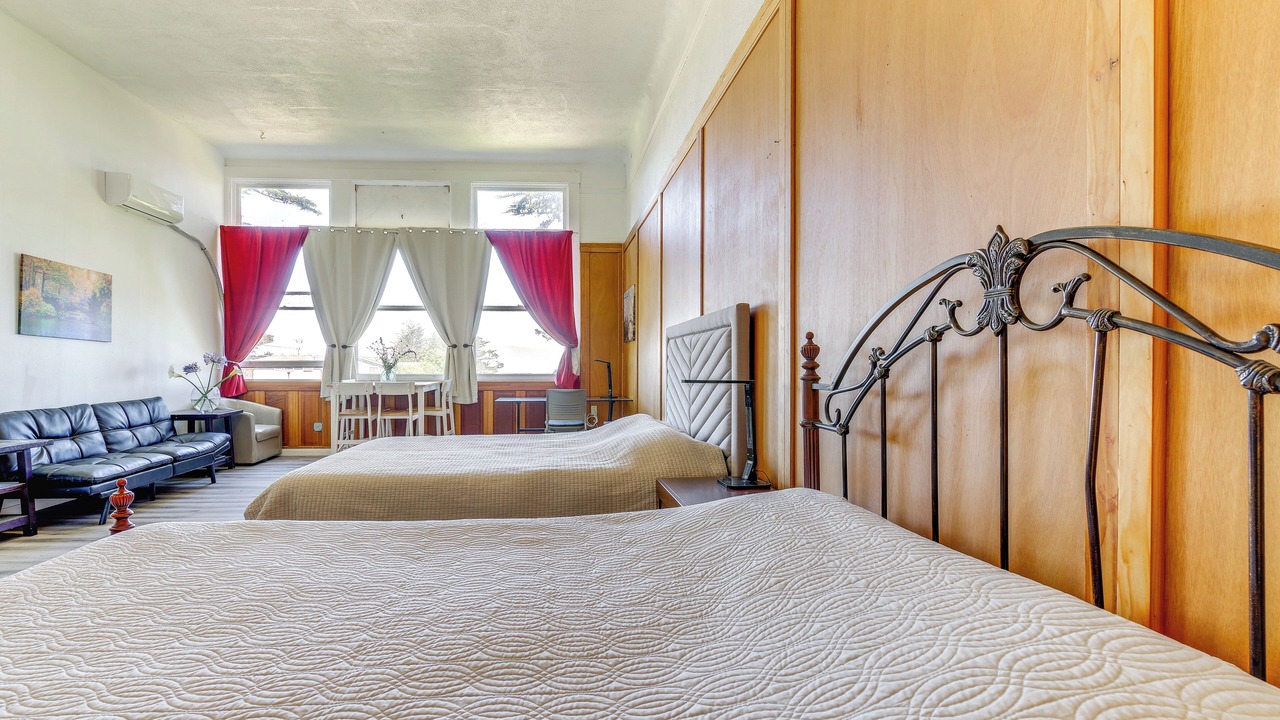 Photo of Bedroom in Montara