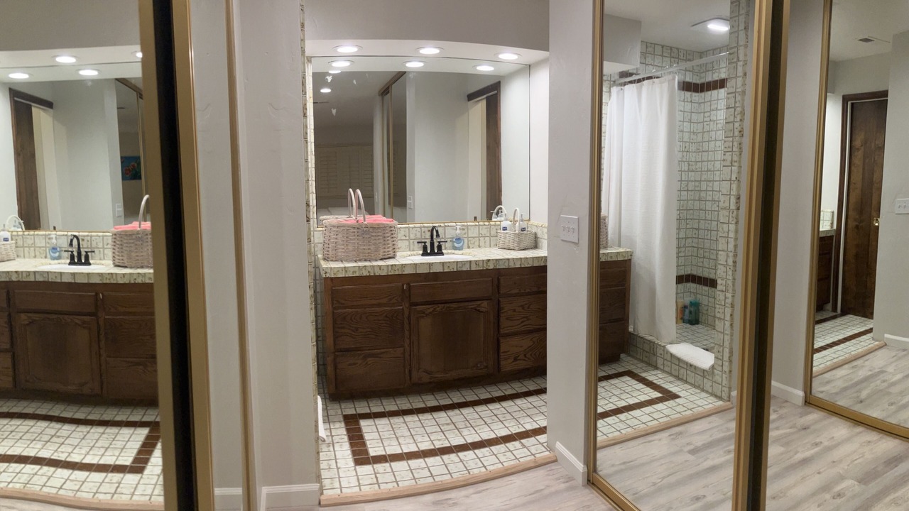Photo of Bathroom in Seaside
