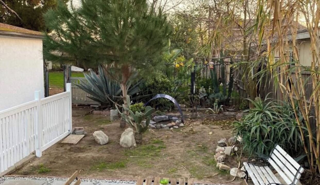 Photo of Patio Balcony in Harbor Gateway South
