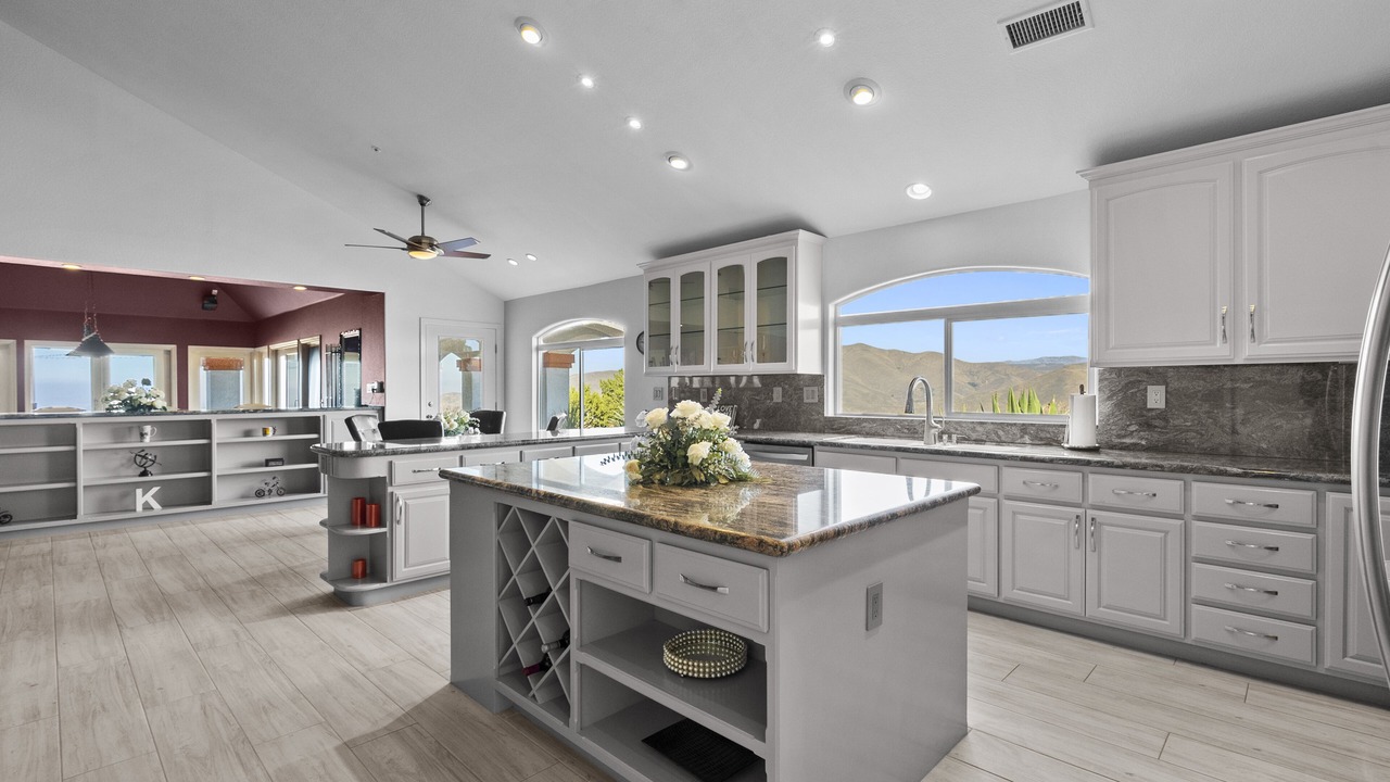 Photo of Kitchen in Santa Clarita