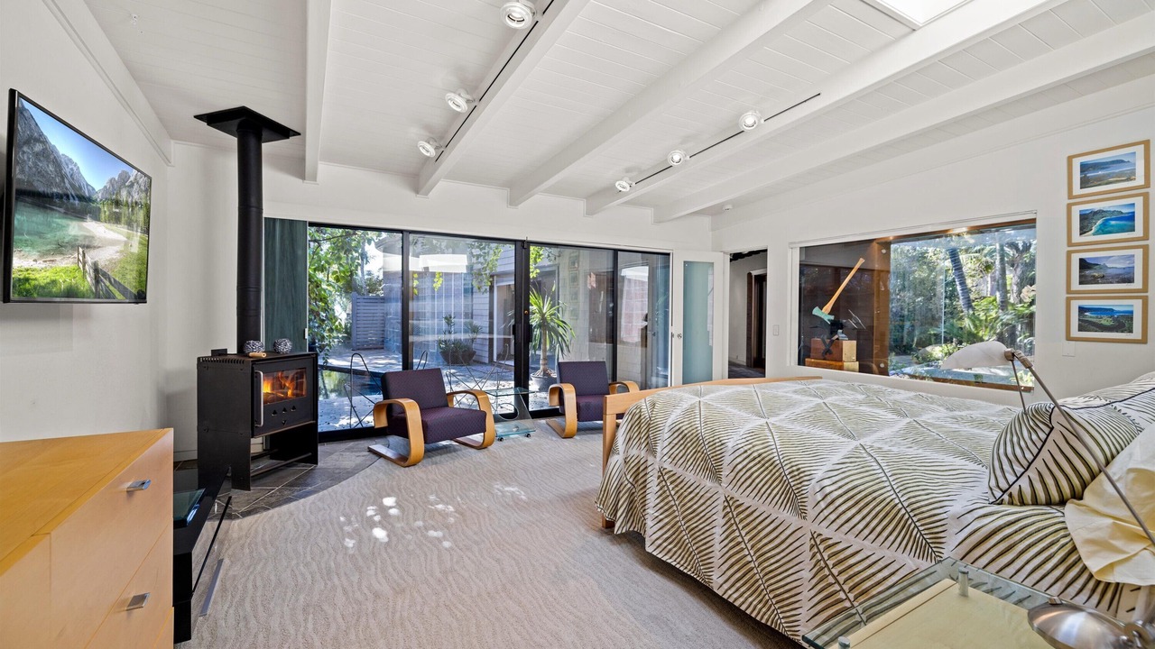 Photo of Bedroom in Padaro Lane