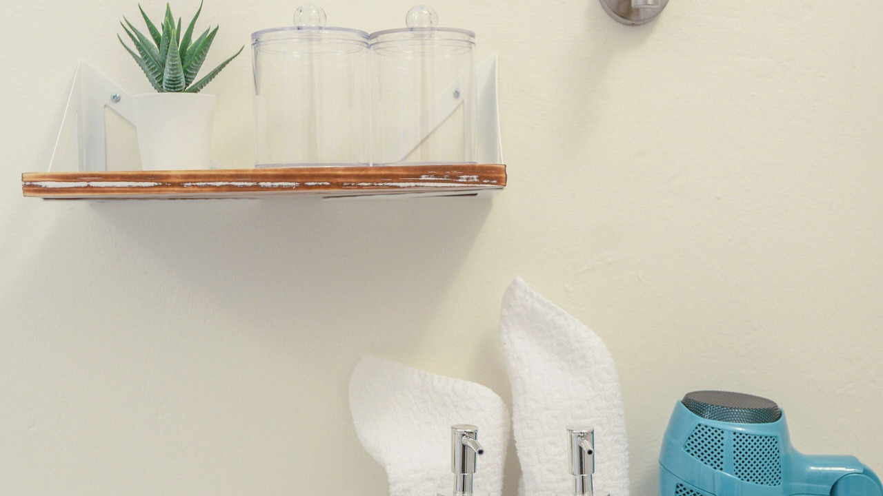 Photo of Bathroom in Pill Hill