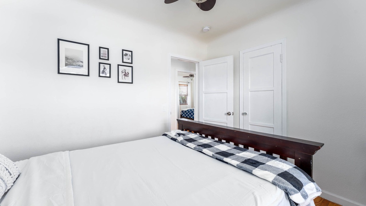 Photo of Bedroom in Lawndale