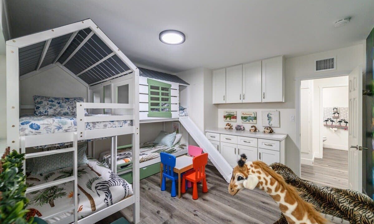 Photo of Bedroom in Fullerton