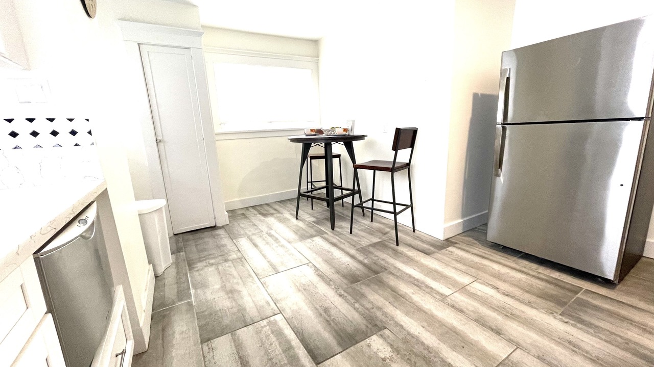 Photo of Kitchen in Alamitos Beach