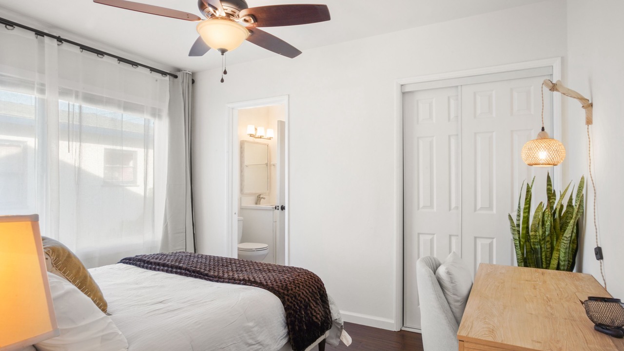 Photo of Bedroom in West Athens