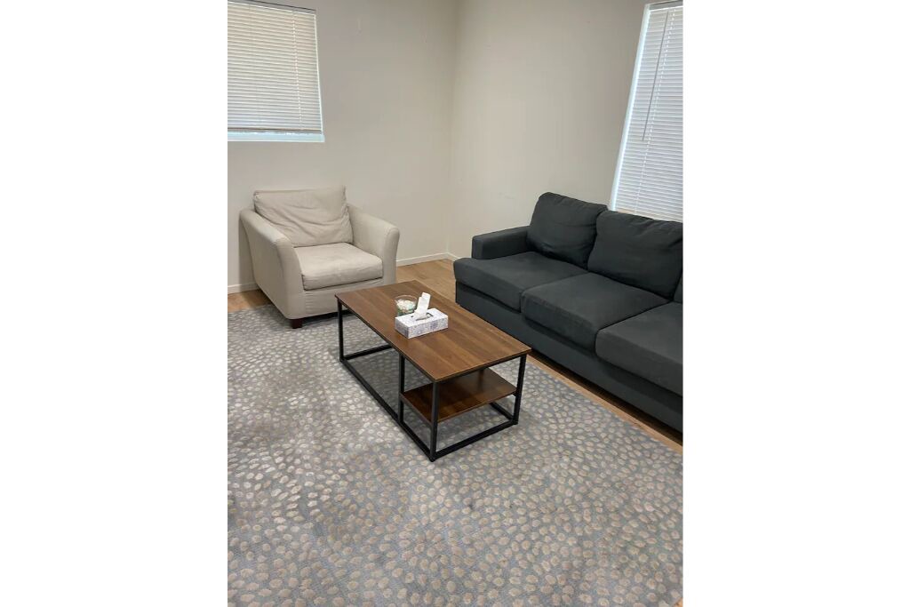 Photo of Livingroom in Woodland Hills