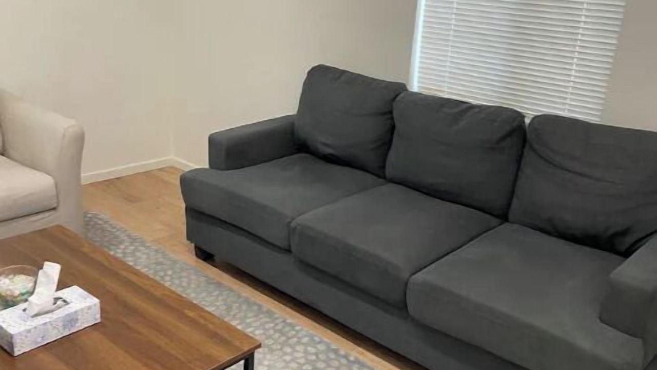 Photo of Livingroom in Woodland Hills