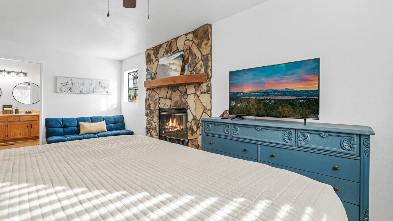 Photo of Bedroom in Big Bear