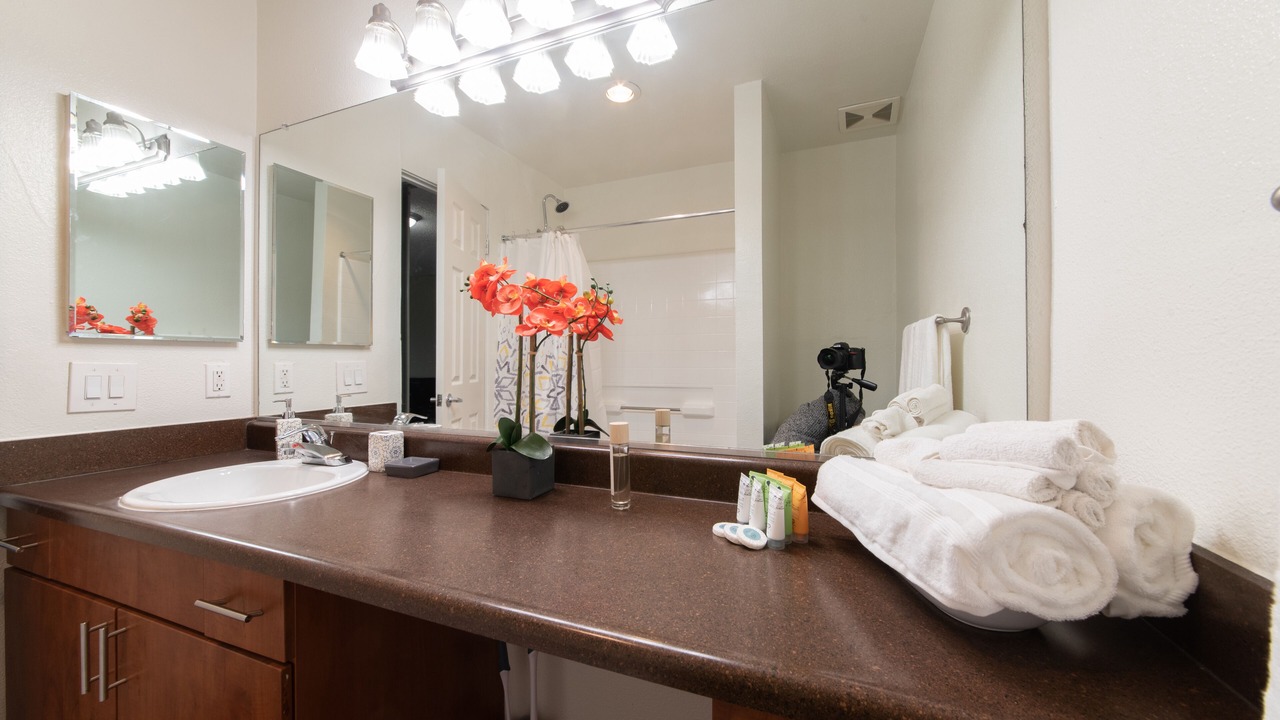 Photo of Bathroom in Mariners
