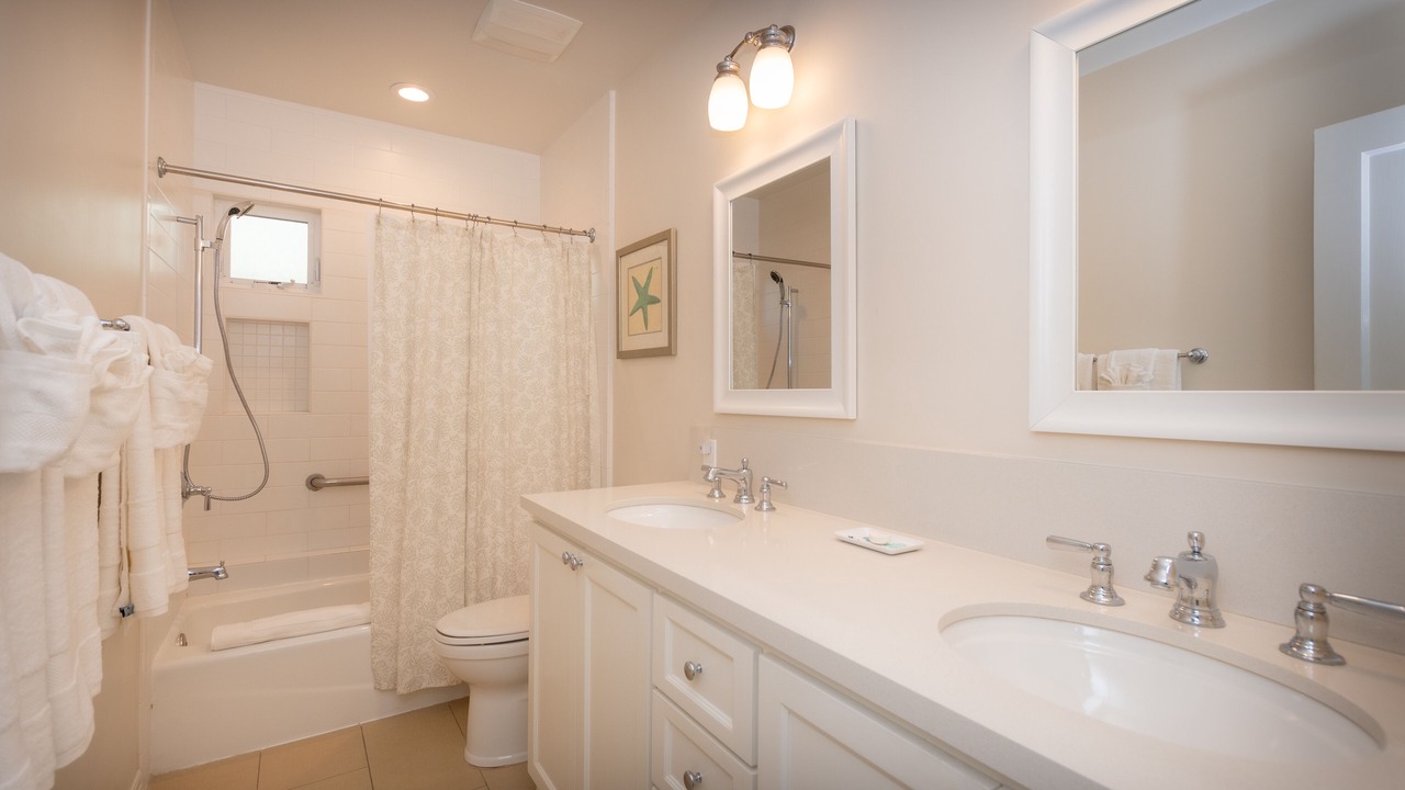 Photo of Bathroom in Beach Barber Tract