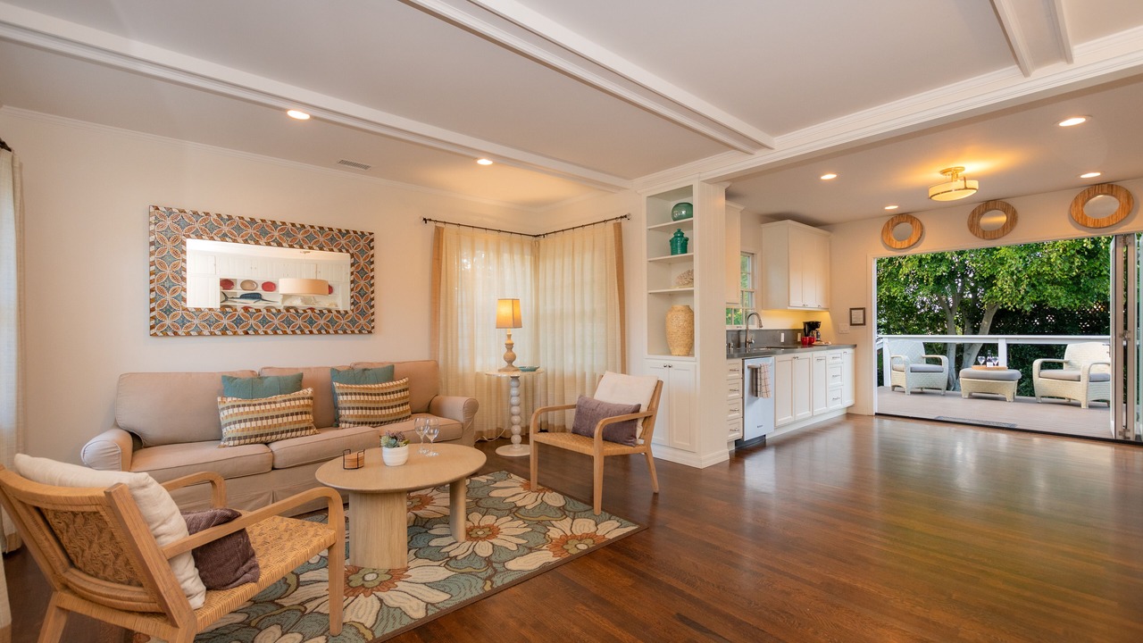 Photo of Livingroom in Beach Barber Tract