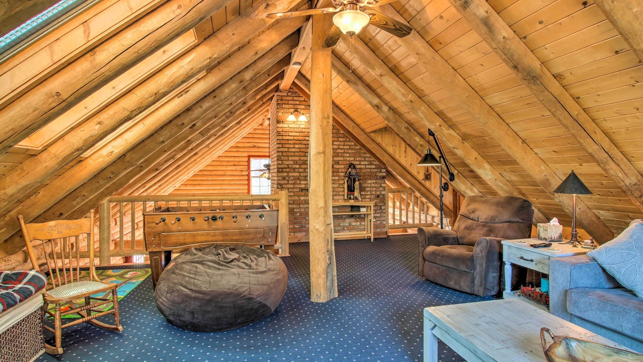 Photo of Livingroom in Pine Mountain Club
