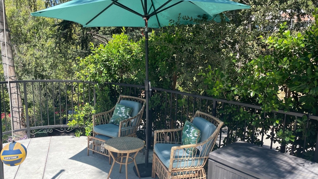 Photo of Patio Balcony in La Canada Flintridge
