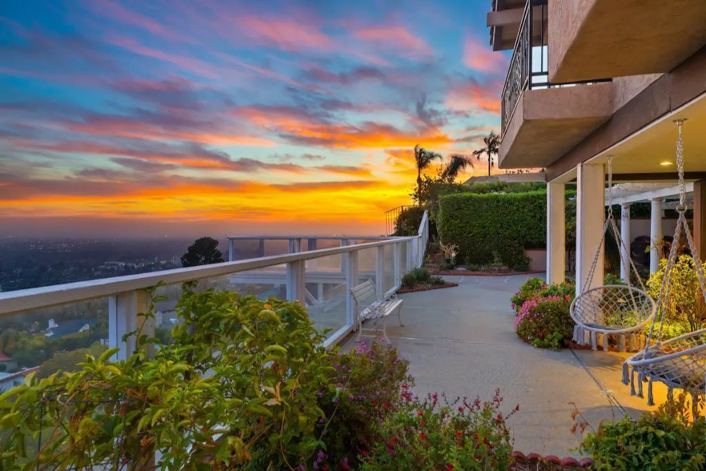 Photo of Patio Balcony in North Tustin