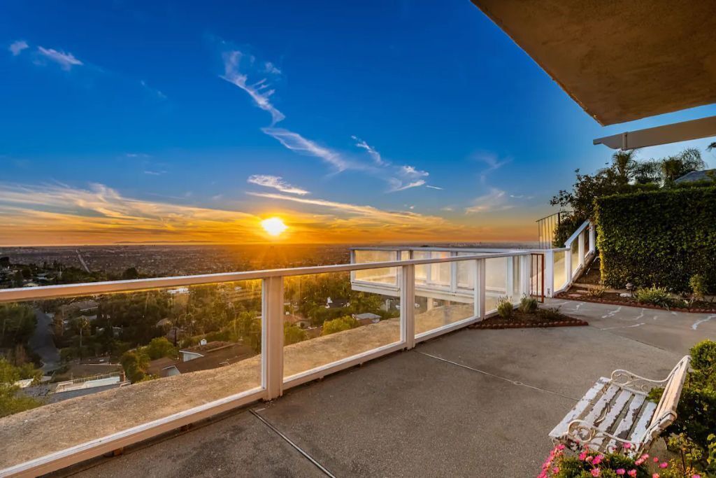 Photo of Patio Balcony in North Tustin