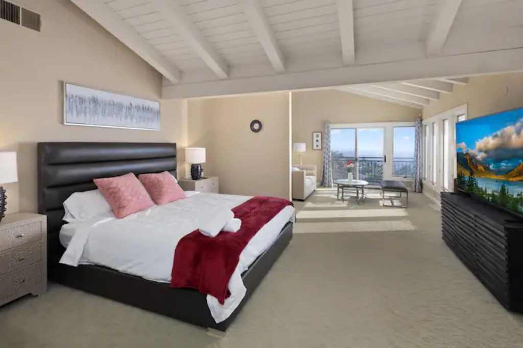 Photo of Bedroom in North Tustin