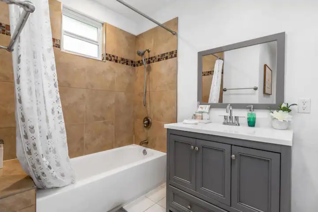 Photo of Bathroom in Altadena