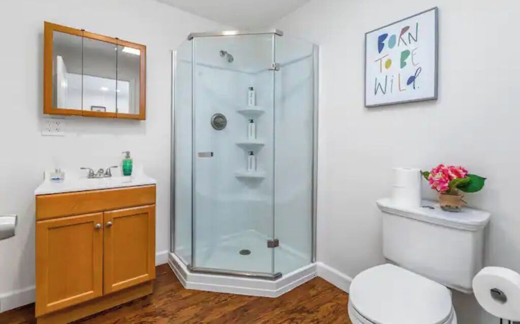 Photo of Bathroom in Altadena