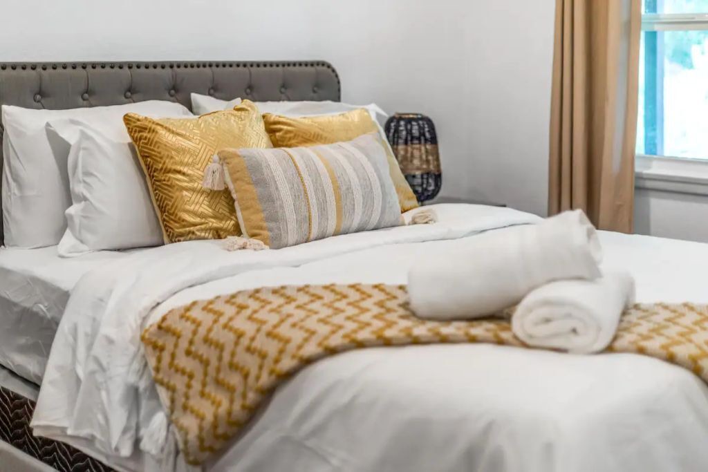 Photo of Bedroom in Altadena