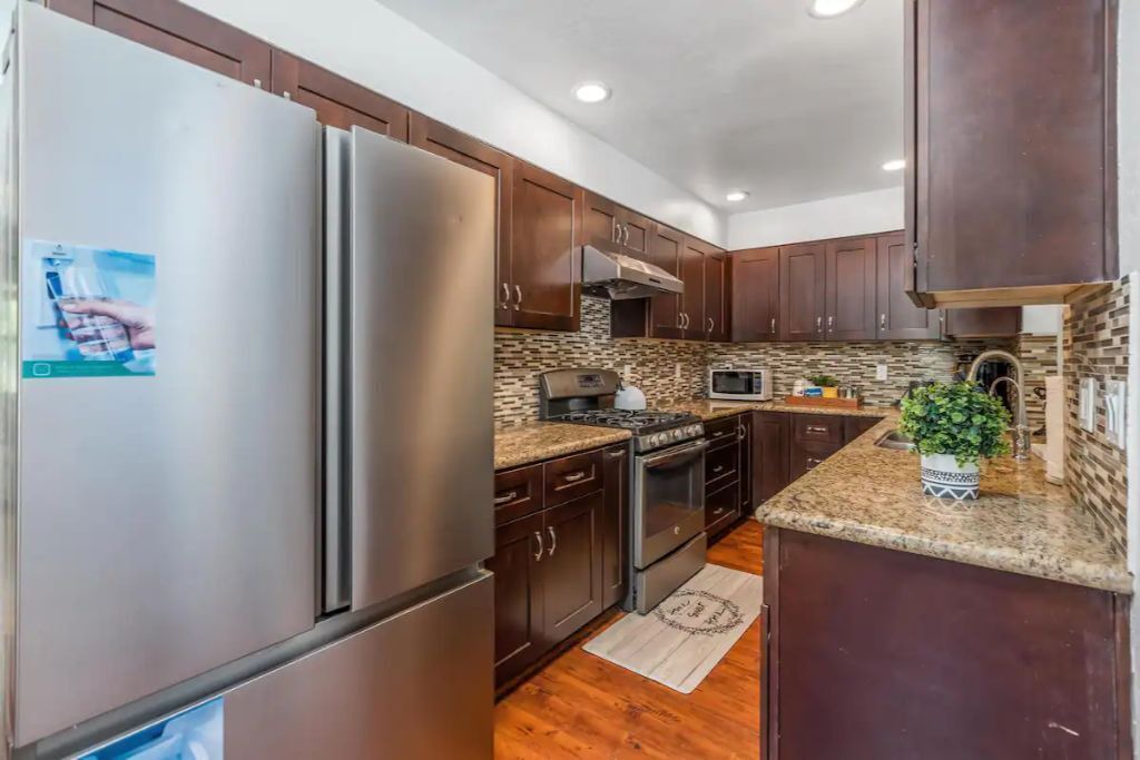 Photo of Kitchen in Altadena