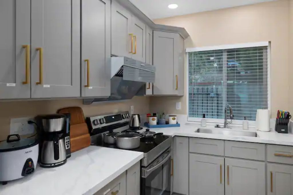 Photo of Kitchen in Altadena