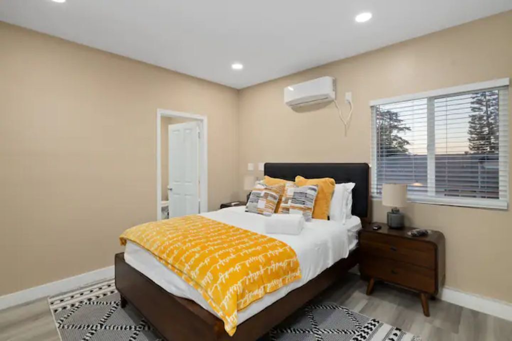 Photo of Bedroom in Altadena
